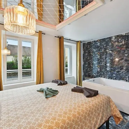 - La Creation D'adam Avec Jacuzzi Apartment Corbeil-Essonnes